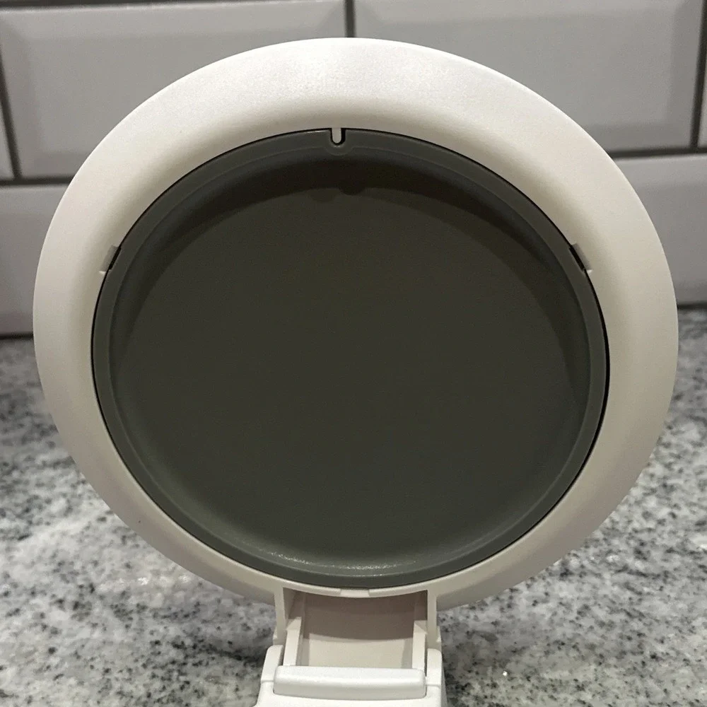 Pampered Chef Close and Cut #1118 Safe Multipurpose Food Slicer Meat Grapes etc.